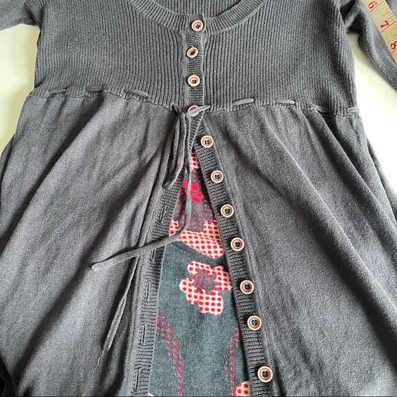 D.E.P.T scoop neck sweater size medium with button detail stretchy with lace - Picture 8 of 8